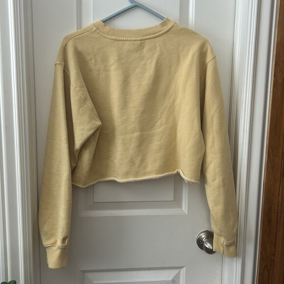 Aritzia X TNa Cozy AF Cropped Fleeced Sweatshirt. Size M - Picture 3 of 11